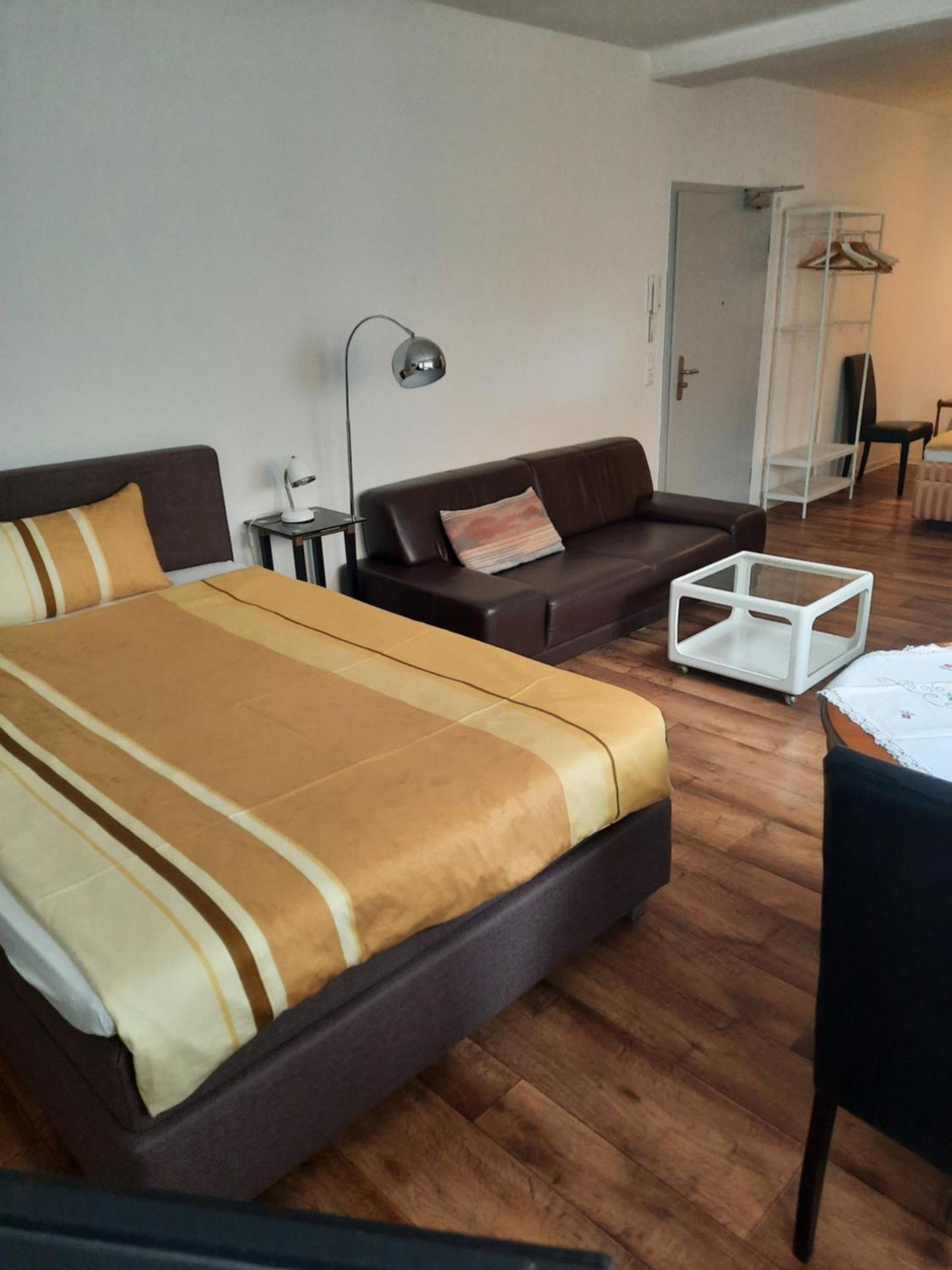 City Apartment *